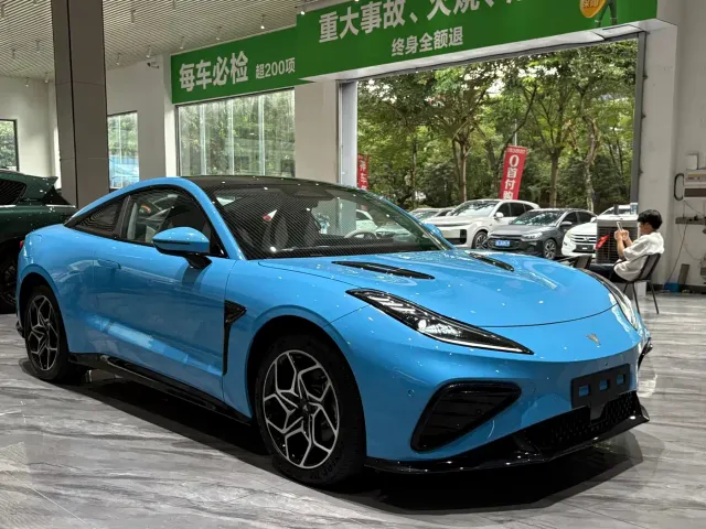 Hozon Neta GT — Фото автомобиля 3