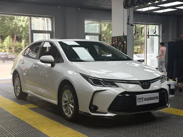 Toyota Corolla — Фото автомобиля 3