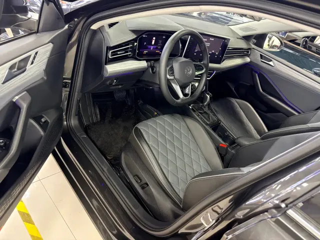 Volkswagen Sagitar — Фото автомобиля 15