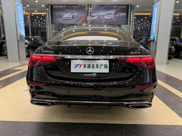 Mercedes-Benz S-Class — Фото автомобиля 27