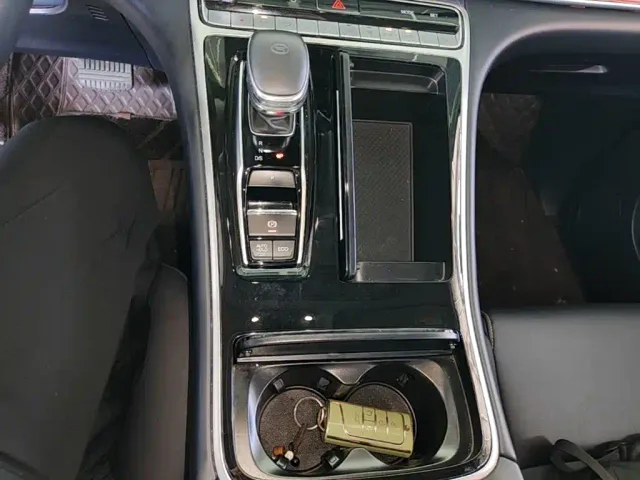 GAC Trumpchi M8 — Фото автомобиля 13