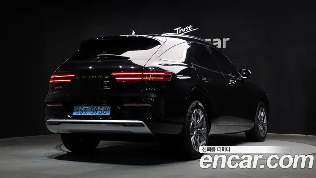 Genesis GV70 Electrified GV70 — Фото автомобиля 2