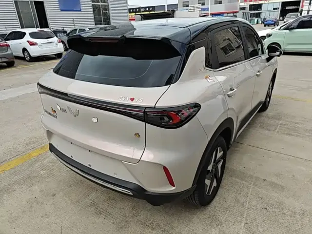 Wuling Motors Wuling Bingo S 2025 Model Base Version — Фото автомобиля 4