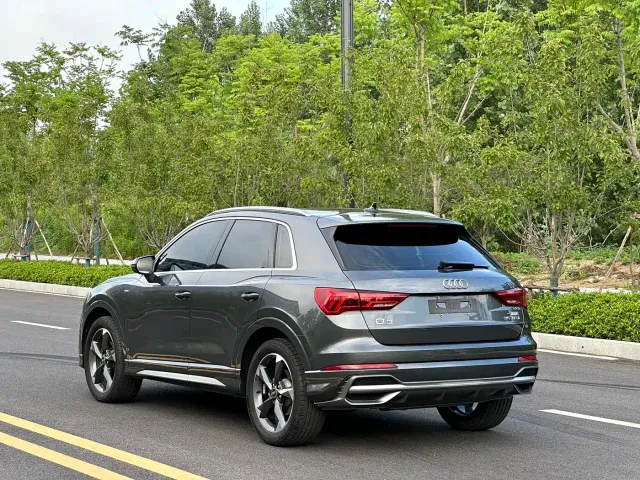 Audi Q3 — Фото автомобиля 15