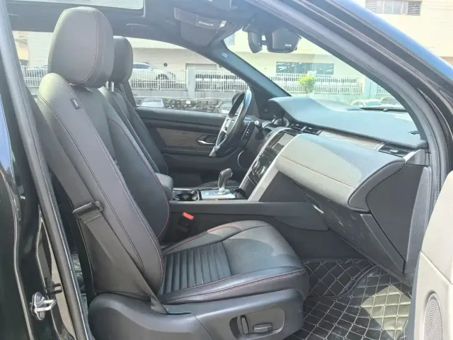 Land Rover Discovery Sport — Фото автомобиля 15