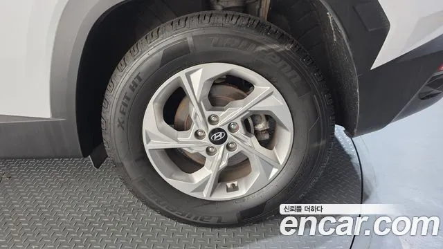 Hyundai Tucson Tucson (NX4) Бензин 1.6 турбо 2WD — Фото автомобиля 2