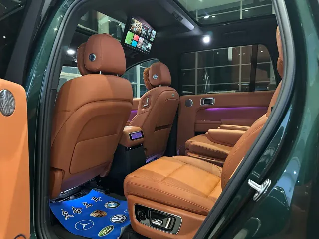 Li Auto L9 — Фото автомобиля 9