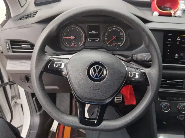 Volkswagen Tharu — Фото автомобиля 15