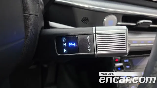 Hyundai Grandeur GN7 — Фото автомобиля 9