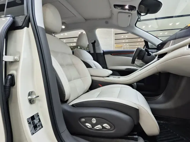 IM Motors LS6 — Фото автомобиля 7