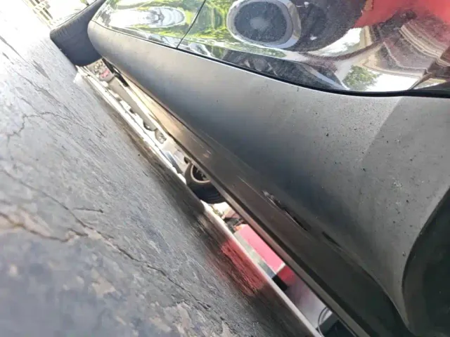 Tesla Model Y — Фото автомобиля 21