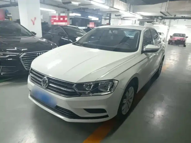 Фотография автомобиля — Volkswagen Bora