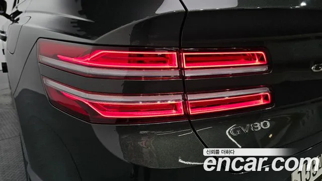 Genesis GV80 2.5T Бензин AWD — Фото автомобиля 22