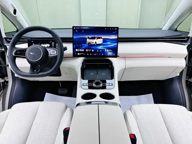 Geely Galaxy V900 — Фото автомобиля 9
