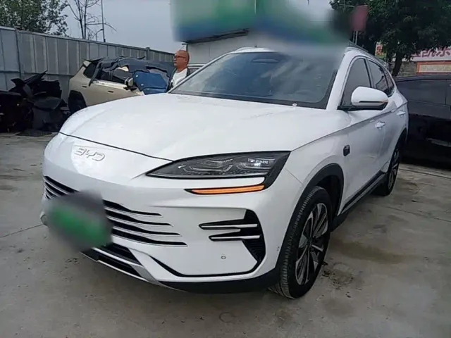 Фотография автомобиля — BYD Song PLUS