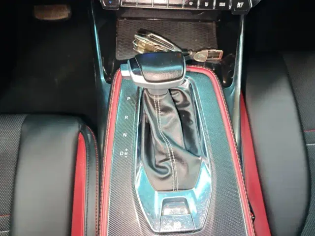 Changan Oushang X5 — Фото автомобиля 16