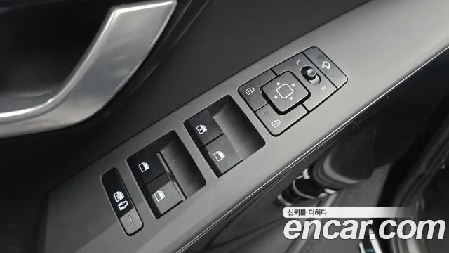 Kia Niro Niro (New) — Фото автомобиля 27
