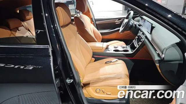 Genesis GV80 2.5T Бензин AWD — Фото автомобиля 24