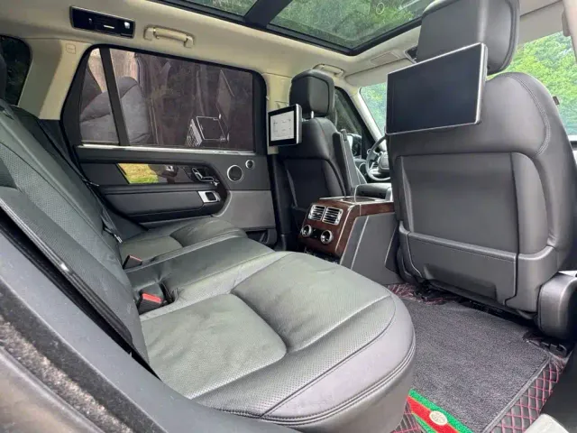 Land Rover Range Rover — Фото автомобиля 14