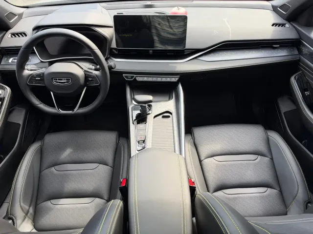 Geely Xingrui — Фото автомобиля 5