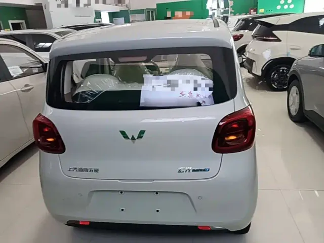 Wuling Hongguang Mini EV — Фото автомобиля 5