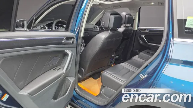 Volkswagen Tiguan Generation 2 — Фото автомобиля 11