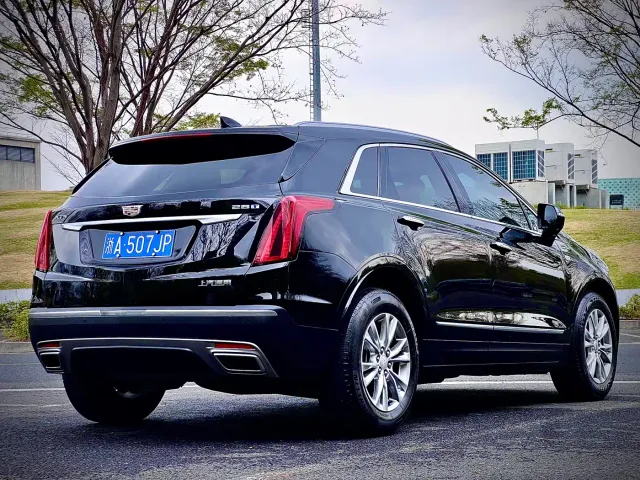 Cadillac XT5 — Фото автомобиля 4