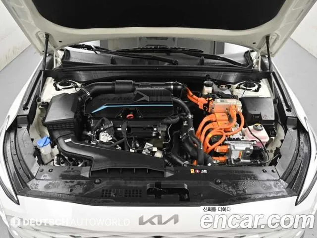 Kia K8 Hybrid — Фото автомобиля 6