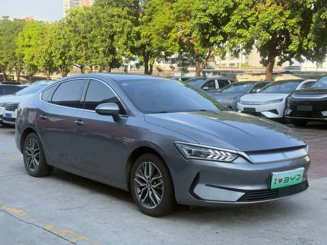 BYD Qin PLUS — Фото автомобиля 3