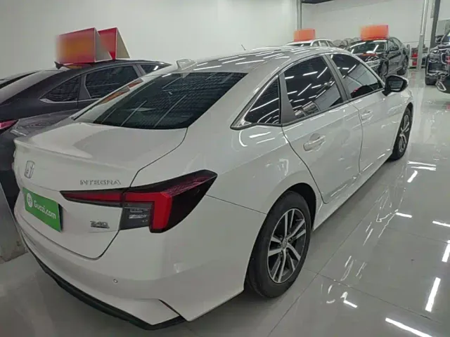 Honda Integra — Фото автомобиля 4