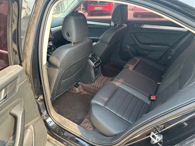 Skoda Superb — Фото автомобиля 7