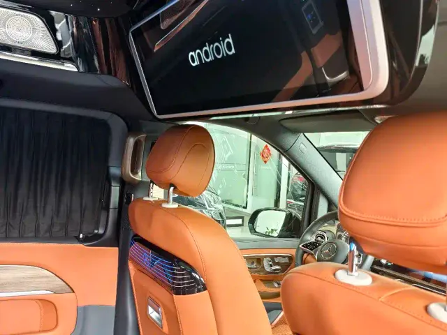 Mercedes-Benz V-Class — Фото автомобиля 8