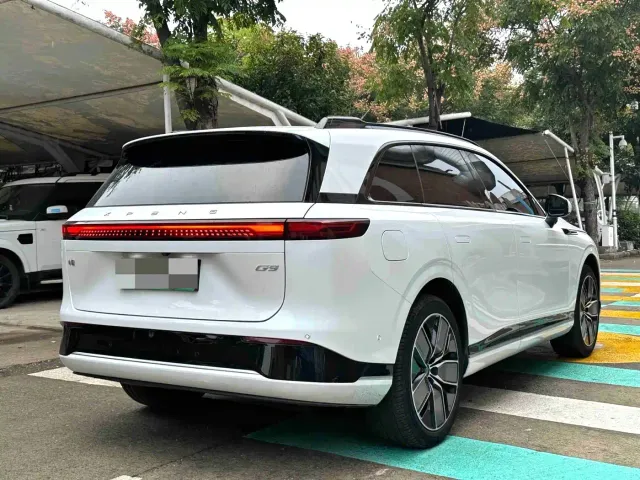 Xpeng G9 — Фото автомобиля 6