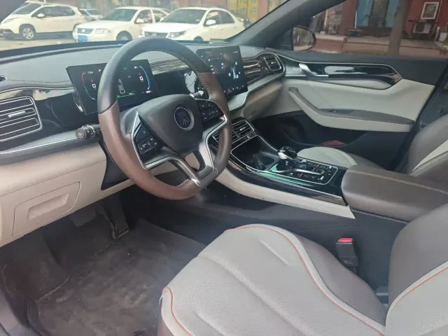 BYD Qin PLUS — Фото автомобиля 4