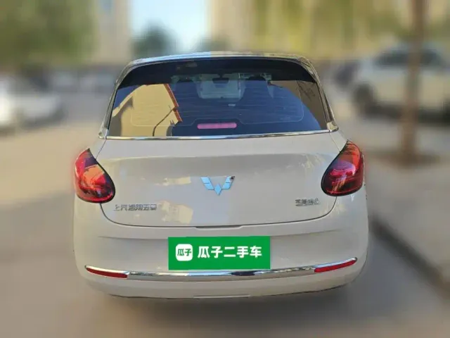 Wuling Bingo — Фото автомобиля 3