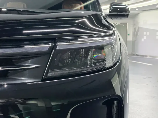 Aito M7 — Фото автомобиля 25