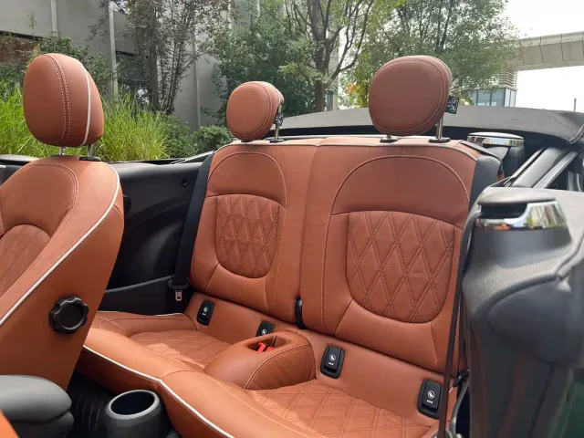 MINI Hatch — Фото автомобиля 6