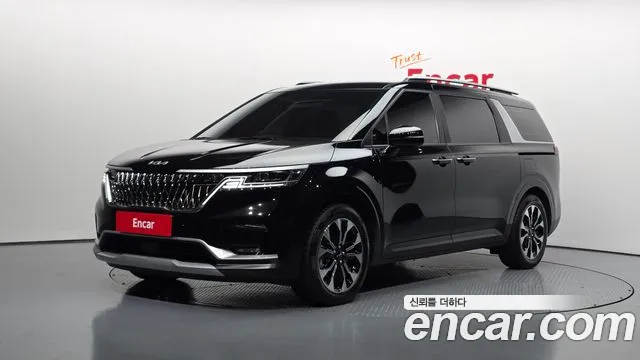 Фотография автомобиля — Kia Carnival 4th Gen