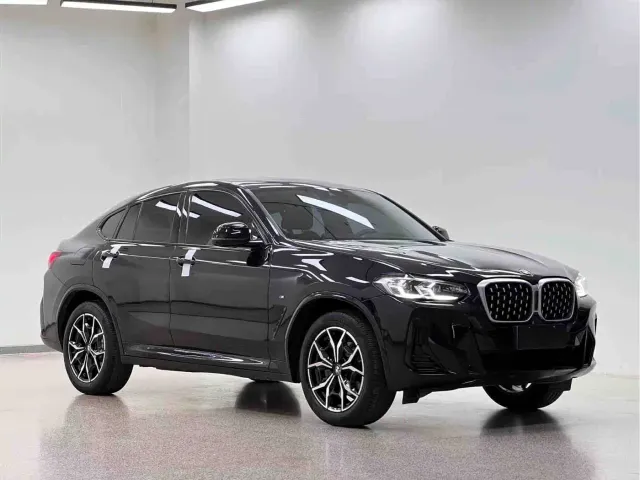 BMW X4 — Фото автомобиля 3