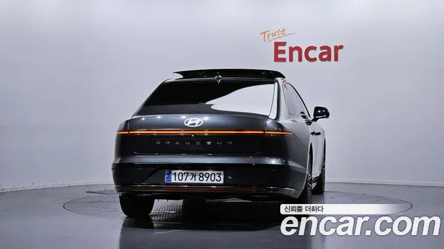 Hyundai Grandeur — Фото автомобиля 4