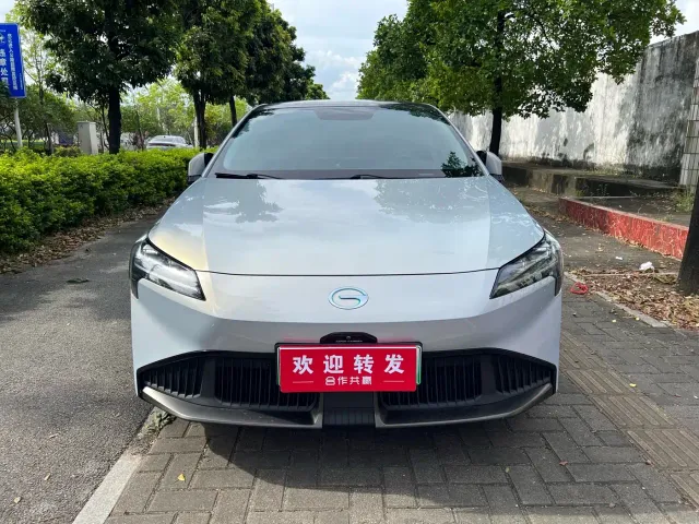 GAC Aion S Plus — Фото автомобиля 2