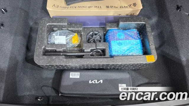 Kia Niro All Niro EV Earth — Фото автомобиля 29
