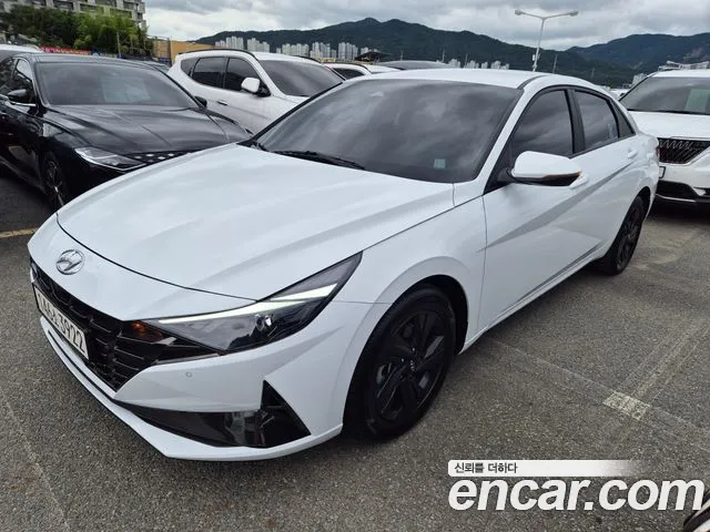 Hyundai AVANTE Avante (CN7) — Фото автомобиля 2