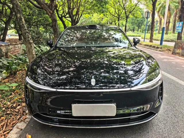 Stelato S9 — Фото автомобиля 2