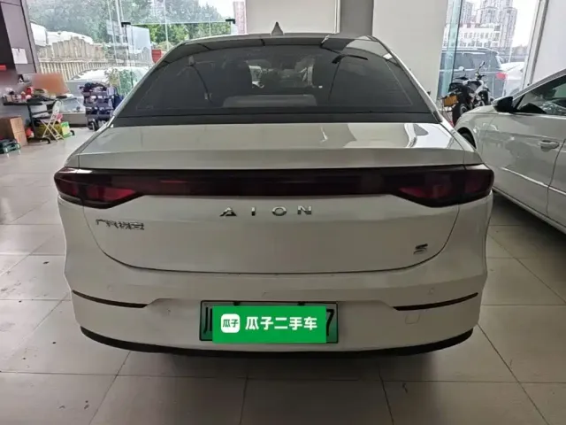 GAC Aion S — Фото автомобиля 3