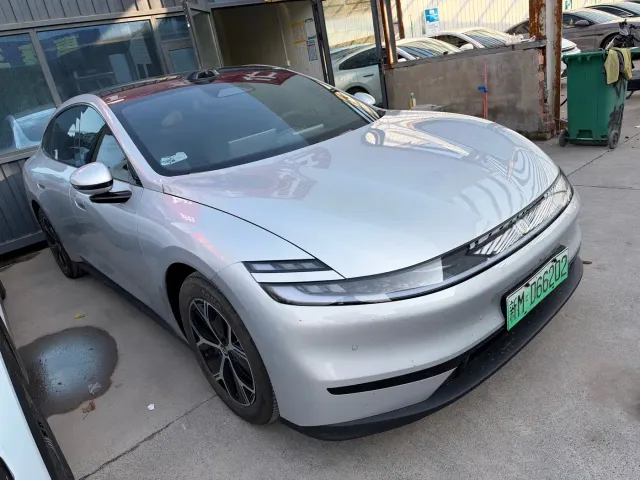 Changan Qiyuan A06 — Фото автомобиля 3