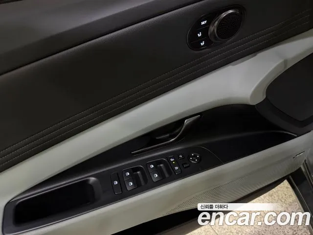 Hyundai Avante CN7 — Фото автомобиля 16