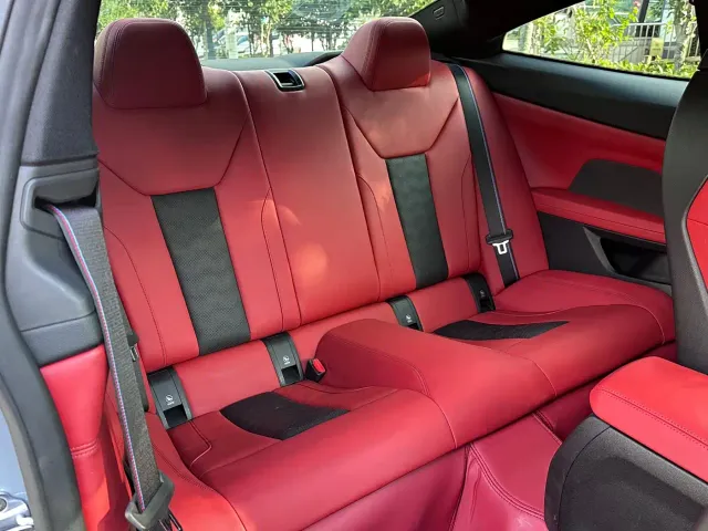 BMW M4 — Фото автомобиля 14