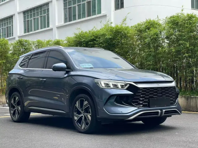 BYD Song Pro — Фото автомобиля 3