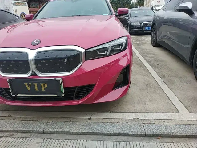 BMW i3 — Фото автомобиля 23